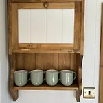 Fernlea Luxury Shepherds Hut & Hot Tub Chalet *